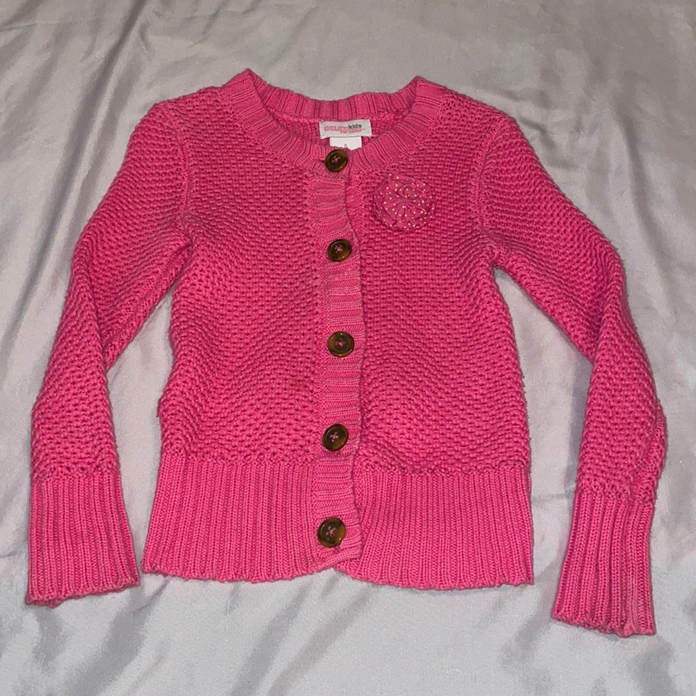 Kids Oshkosh b’gosh pink sweater. It is Size US 3T